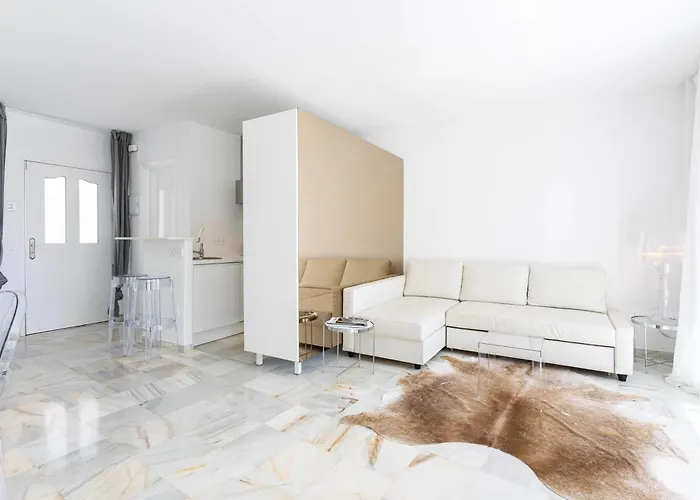 Modern Townhouse With Sea View In * Marbella