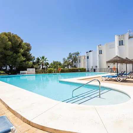 Modern Townhouse With Sea View In