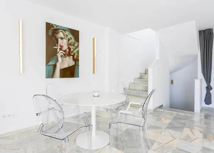 Villa Modern Townhouse With Sea View In *