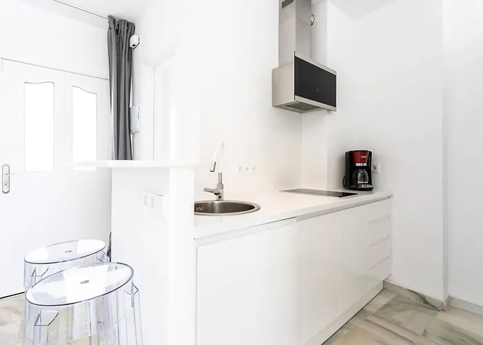 Villa Modern Townhouse With Sea View In Marbella