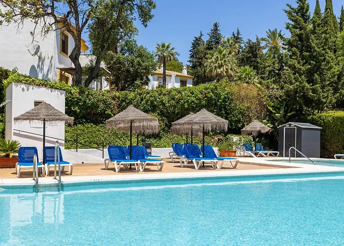 Villa Modern Townhouse With Sea View In Marbella